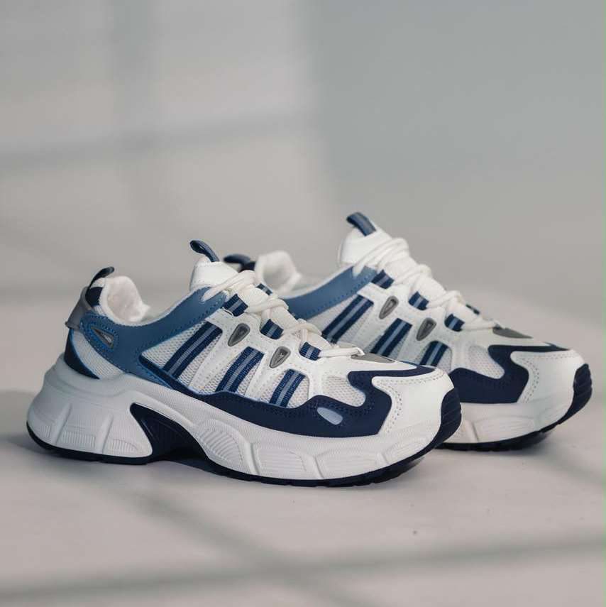 Tenis importado Pai de durazno azul